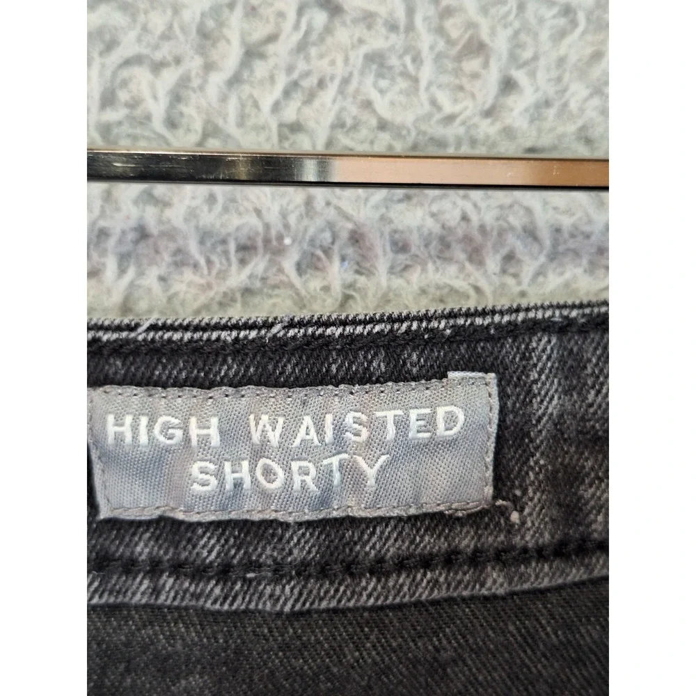 Aeropostale High Waisted Shorty Womens 10 (Fits 33W) Black Denim Cutoff Distress